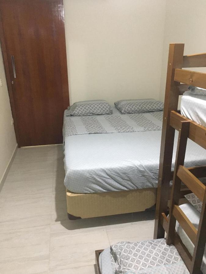 Recanto Bellamar Pousada E Hostel Гуаружа Экстерьер фото