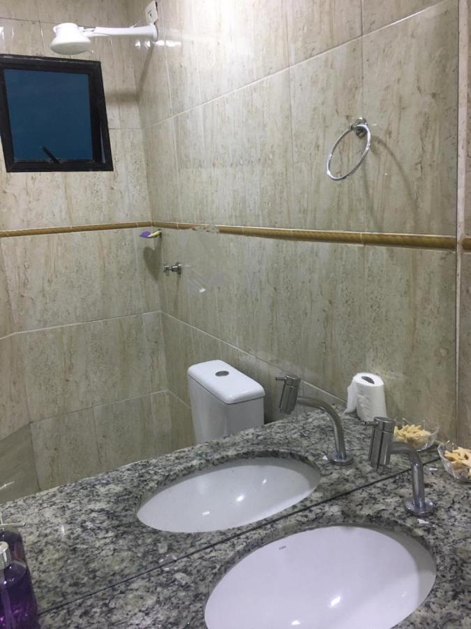 Recanto Bellamar Pousada E Hostel Гуаружа Экстерьер фото