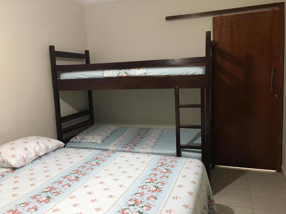 Recanto Bellamar Pousada E Hostel Гуаружа Экстерьер фото